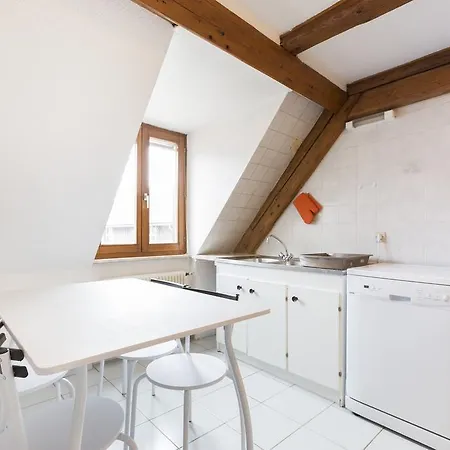 דירה Traditional Loft & Studio