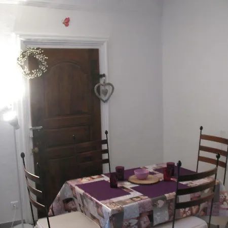 Traditional Loft & Studio דירה קולמר