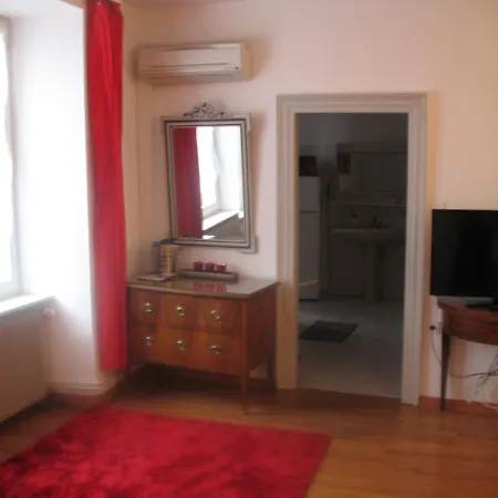 Traditional Loft & Studio